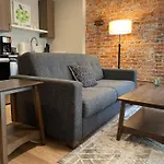 Riverfront Park Travel Apartments