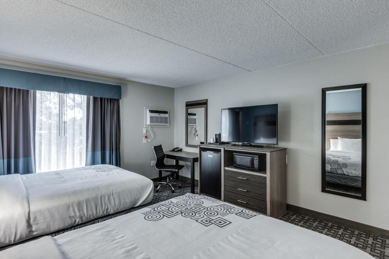 Hotel Days & By Wyndham