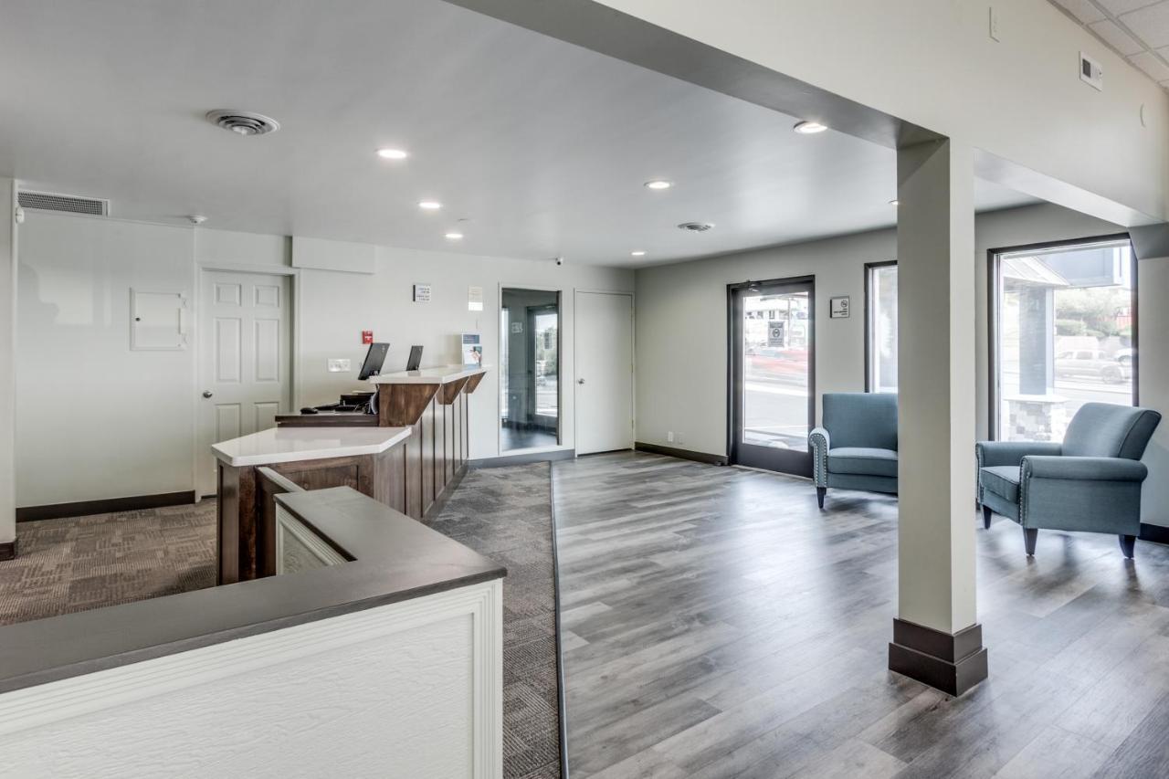Hotel Days & By Wyndham Spokane