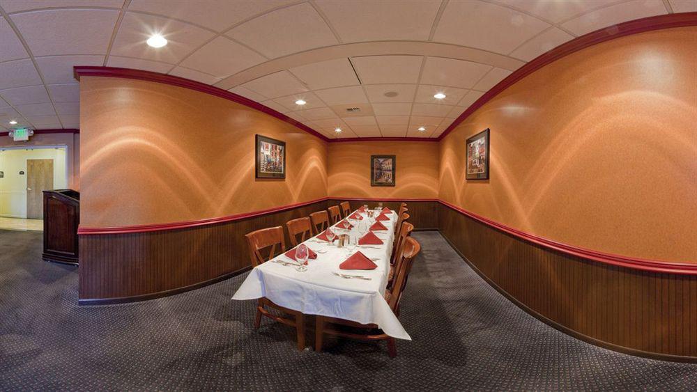 Express Airport By Ihg Hotel Spokane
