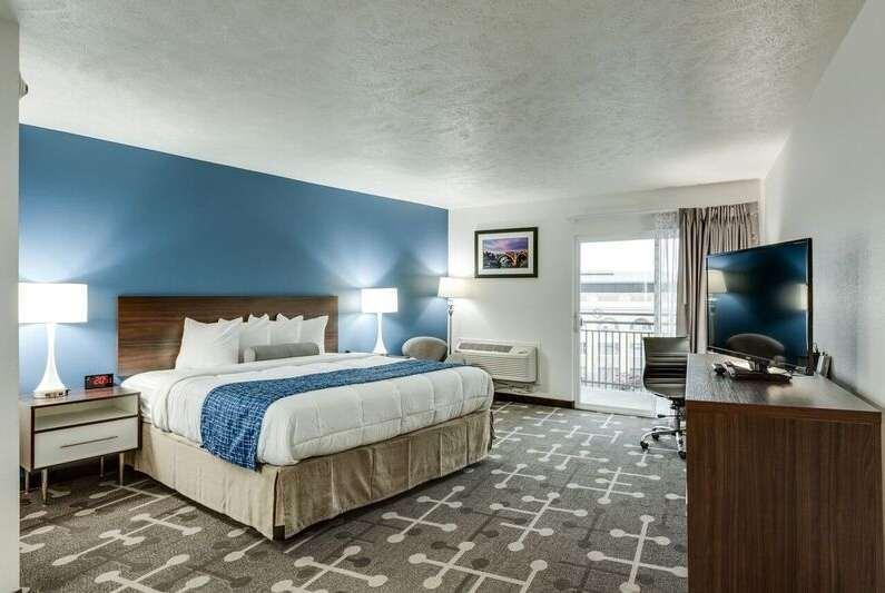 Baymont By Wyndham Spokane