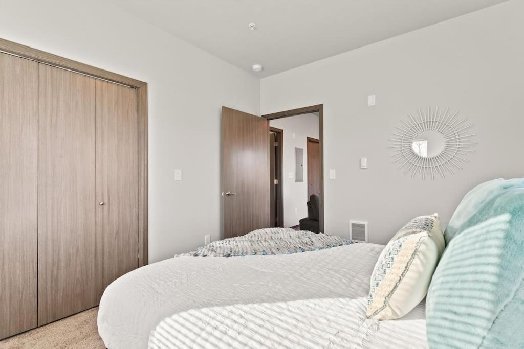 Very New 2 Bed 2 Bath Near Dt And Perry District Spokane
