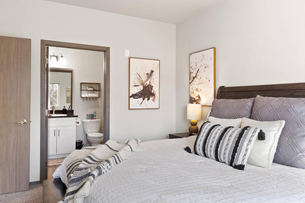 New 2 Bed 2 Bath Near Perry Dist And Dt * Spokane