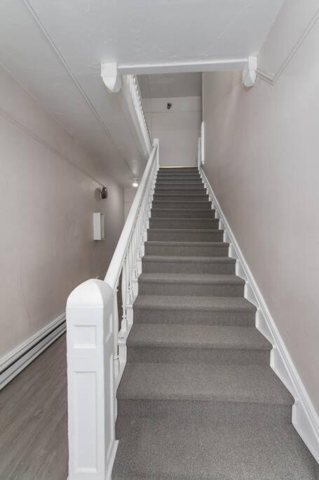 Historic 2 King Bed 1 Bath Near Downtown Apartment Spokane