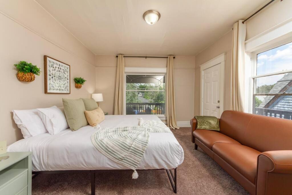 Historic 2 King Bed 1 Bath Near Downtown Spokane