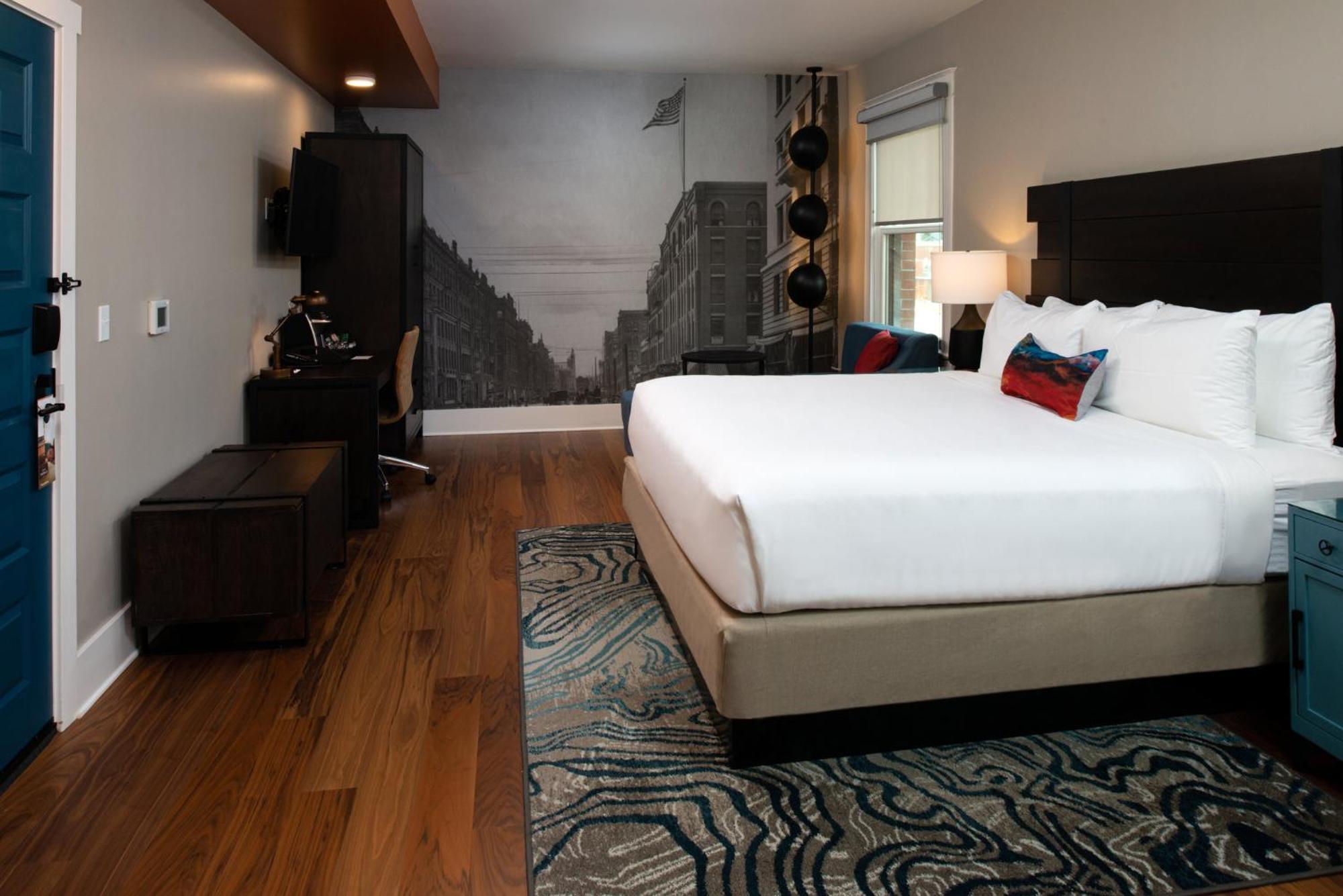 Hotel Indigo Downtown By Ihg 3*