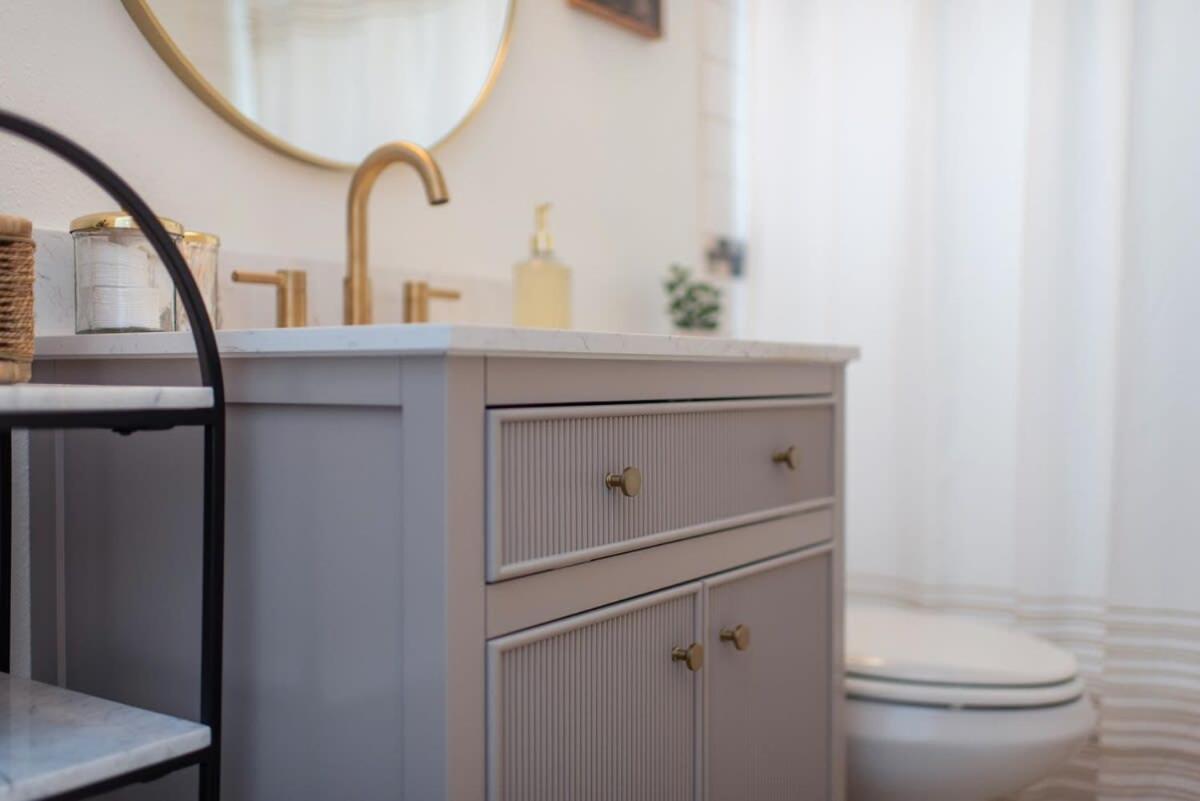 Light Bright Stylish Private - Whitworth