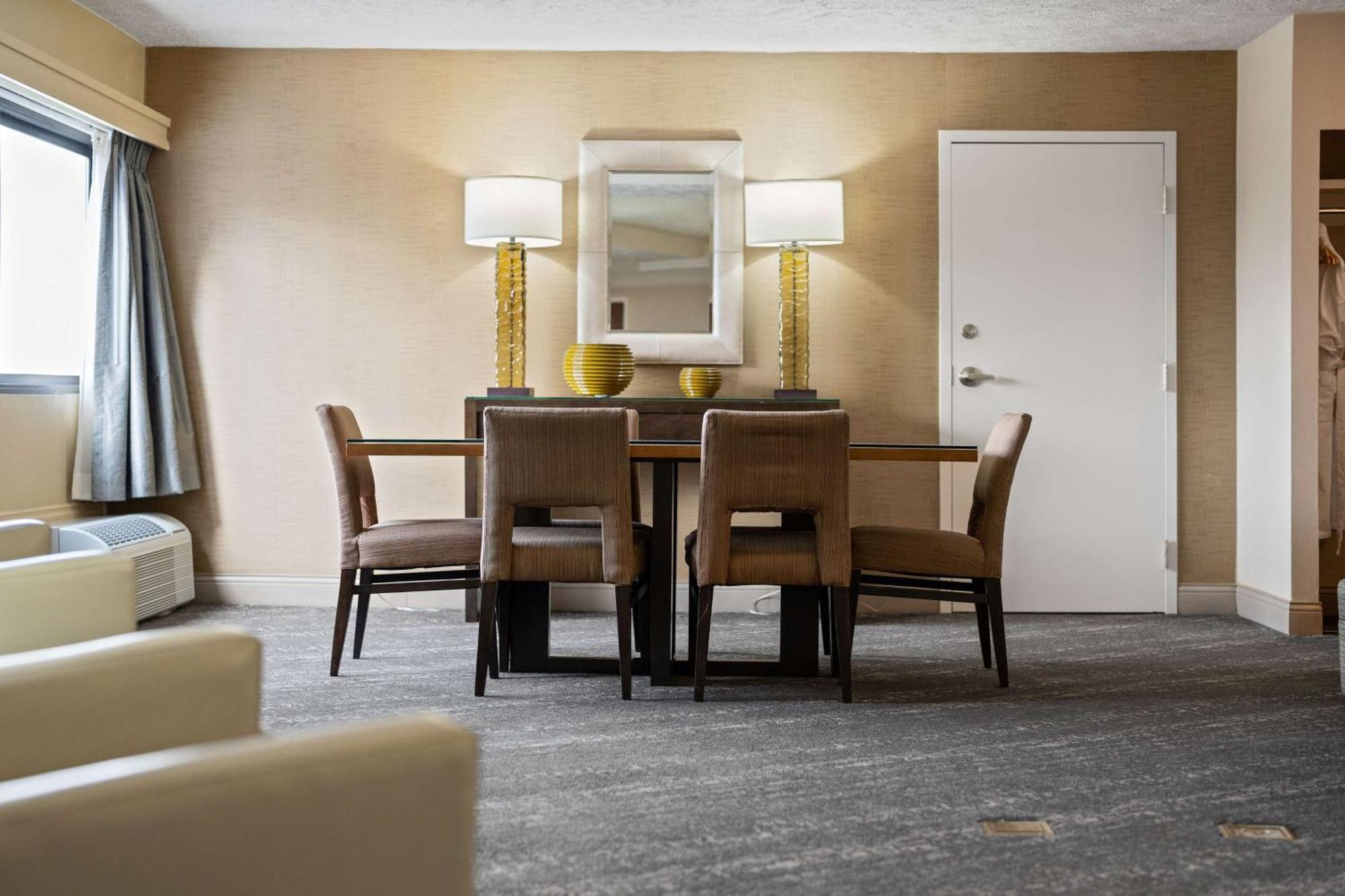 Doubletree By Hilton Center Hotel Spokane