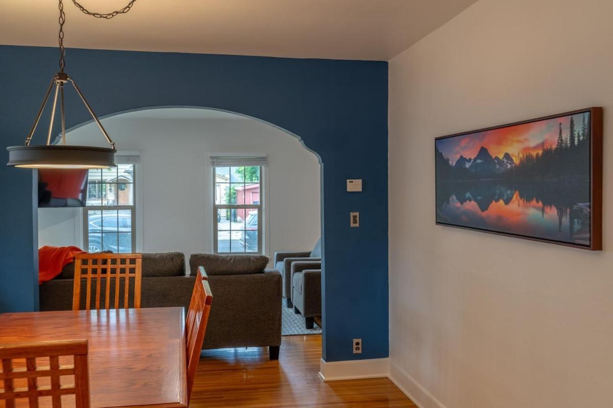 Parkside Escape South Hill W Private Adu Holiday home
