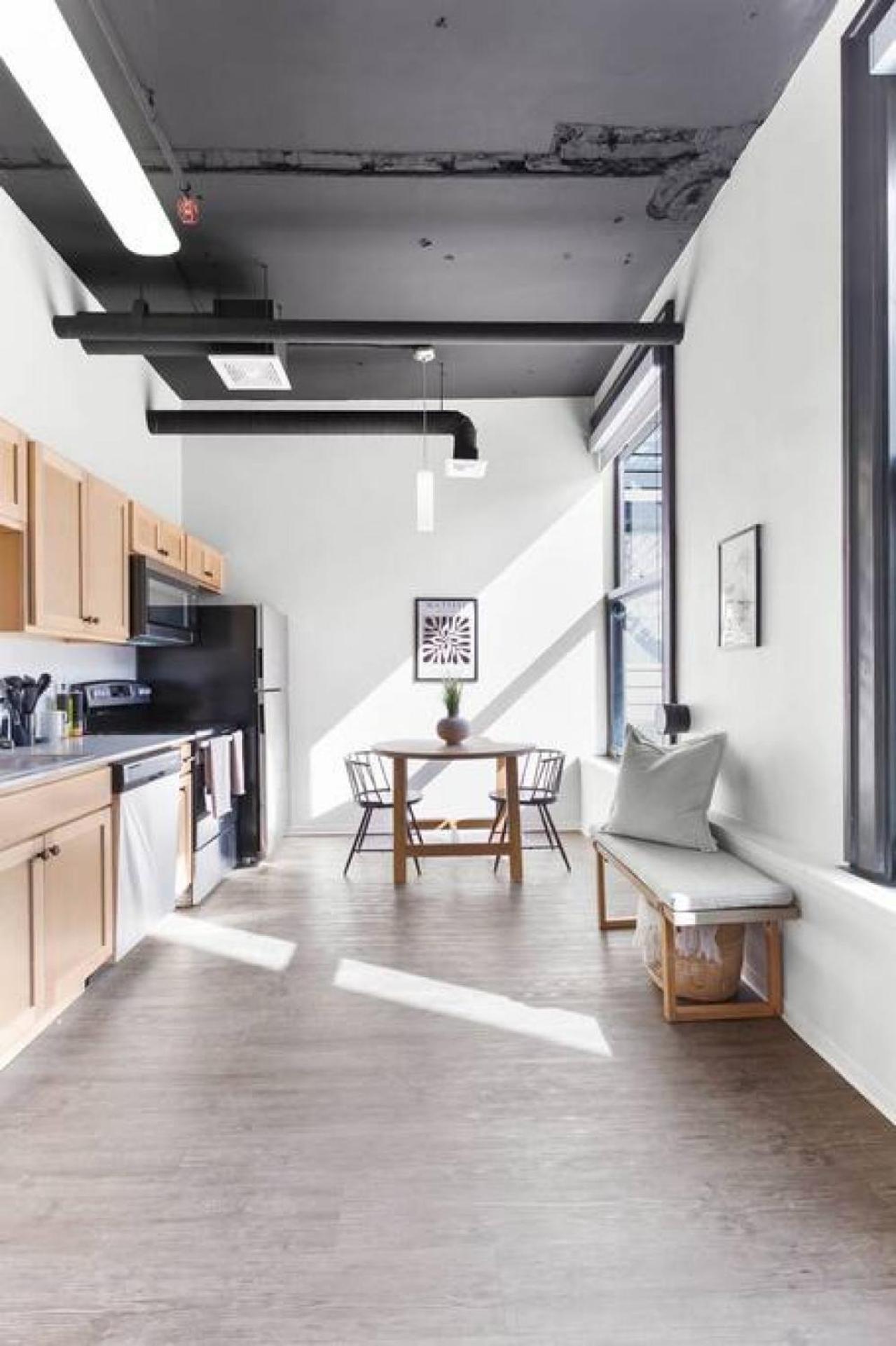 Apartment Designer Loft Downtown With Wifi 210 *
