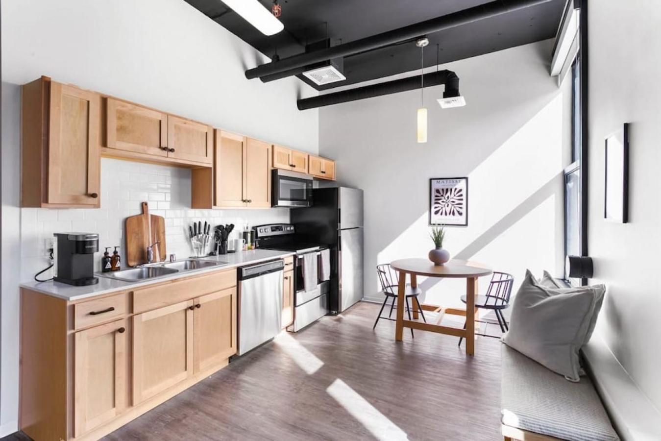 Apartment Designer Loft Downtown With Wifi 210