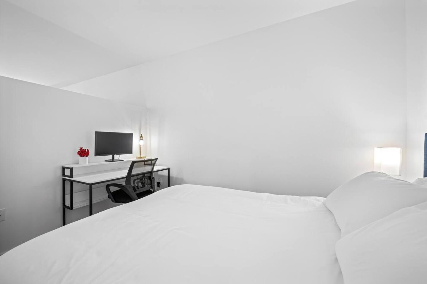 Convenient 2bd2ba In Museumofartsdowntown-gym Spokane
