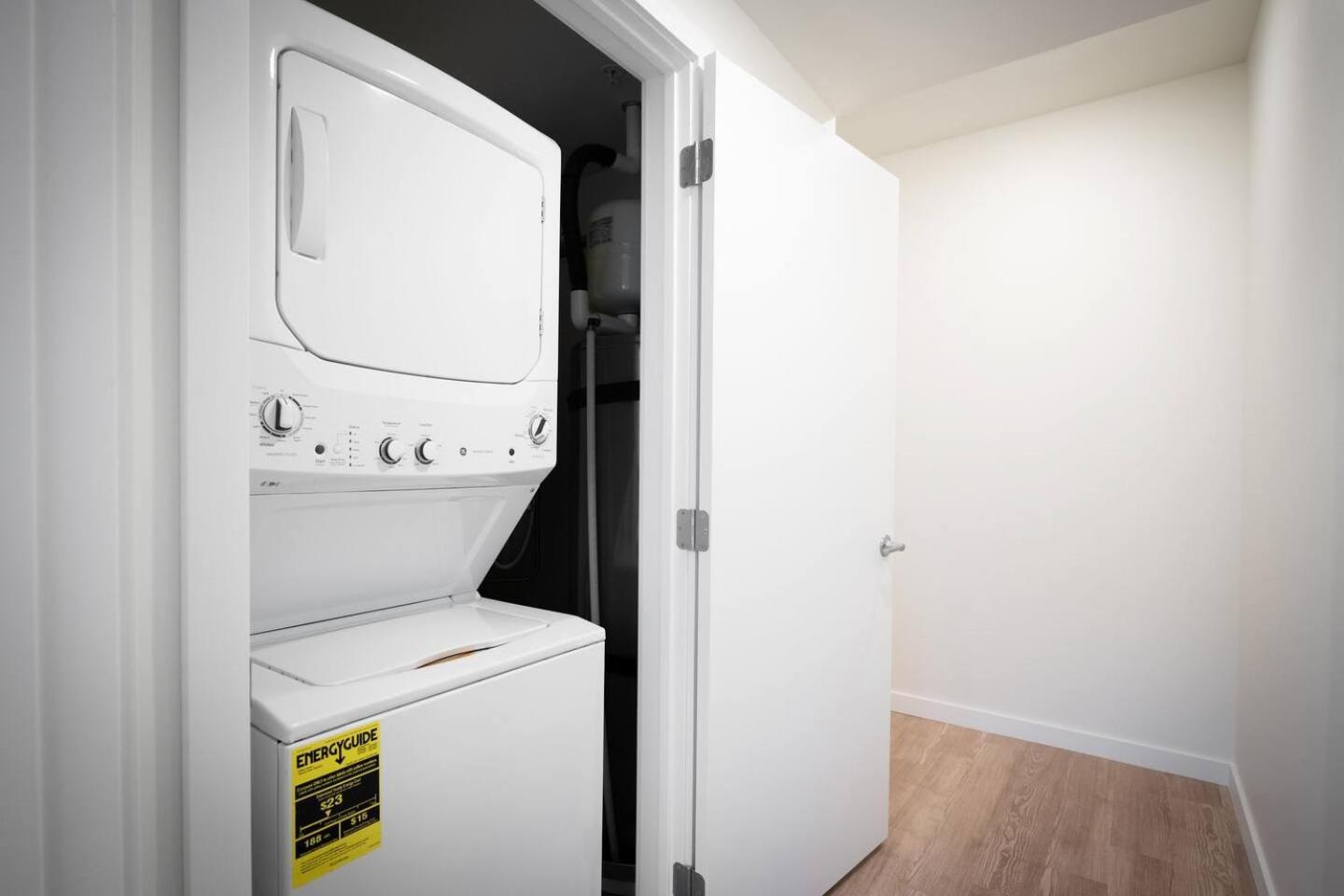 Convenient 2bd2ba In Museumofartsdowntown-gym