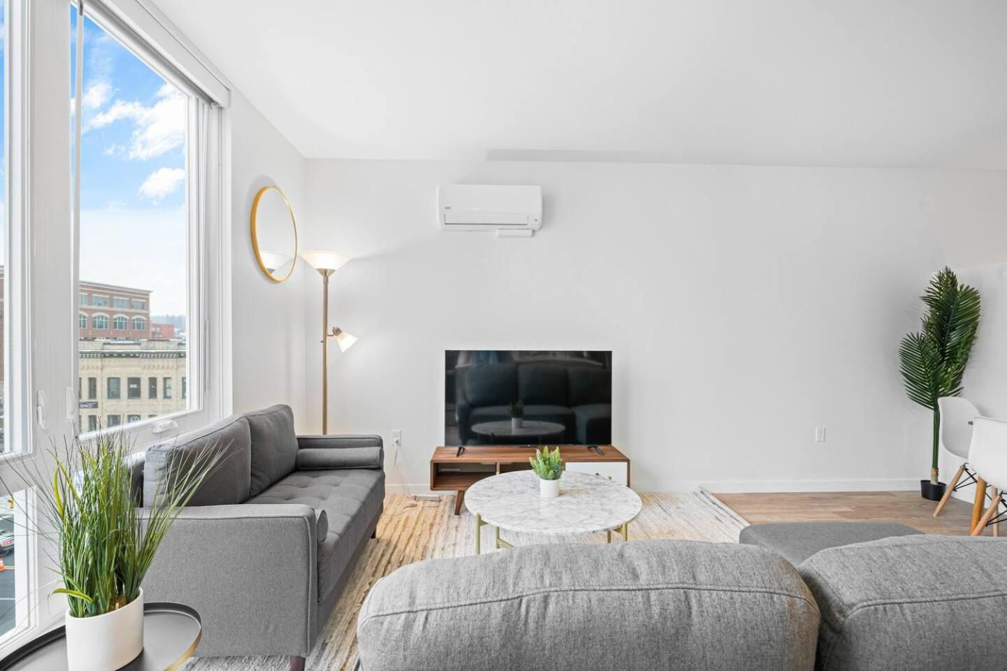Apartment Convenient 2bd2ba In Museumofartsdowntown-gym *