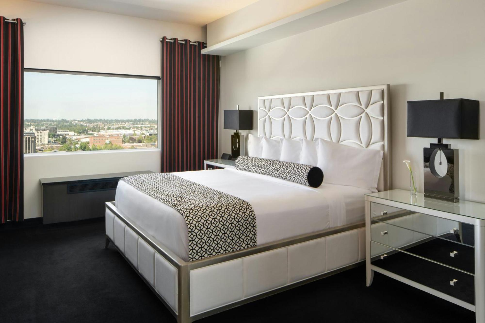 The Davenport Grand, Autograph Collection Hotel Spokane