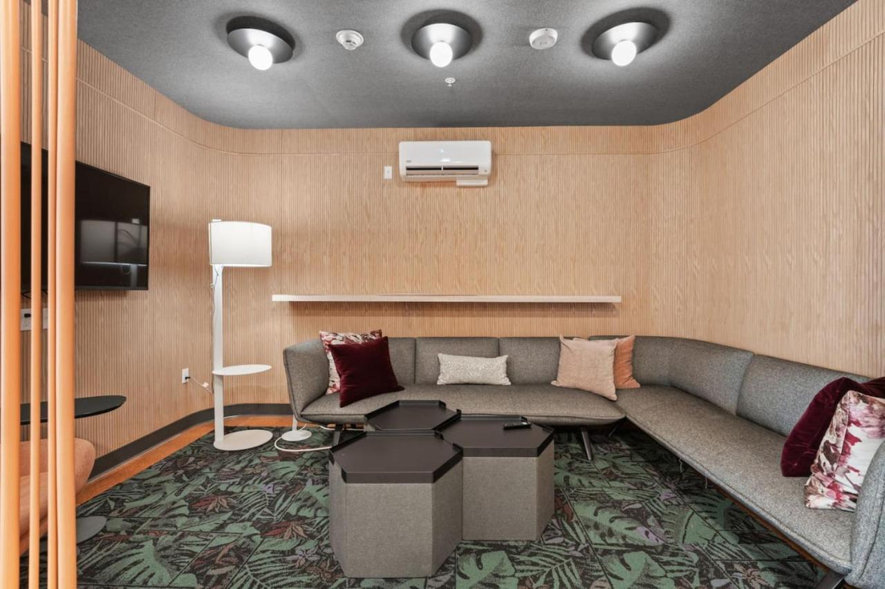 Apartment 1 Bed Close By Shops *