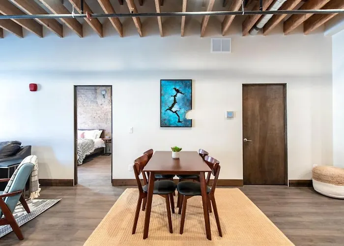 Urban Modern Living Perfect For Long Term Stays