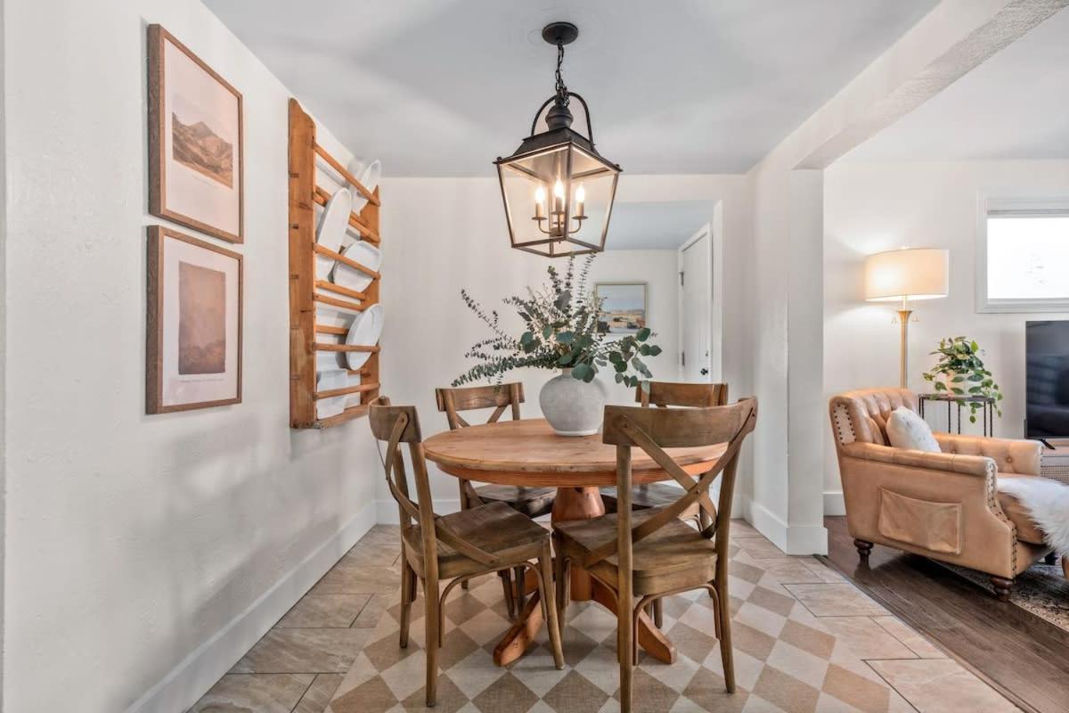 Light Bright Stylish Private - Whitworth Holiday home