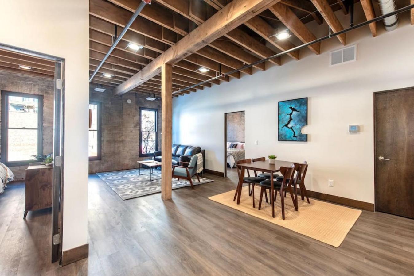 Apartment Urban Modern Living Perfect For Long Term Spokane