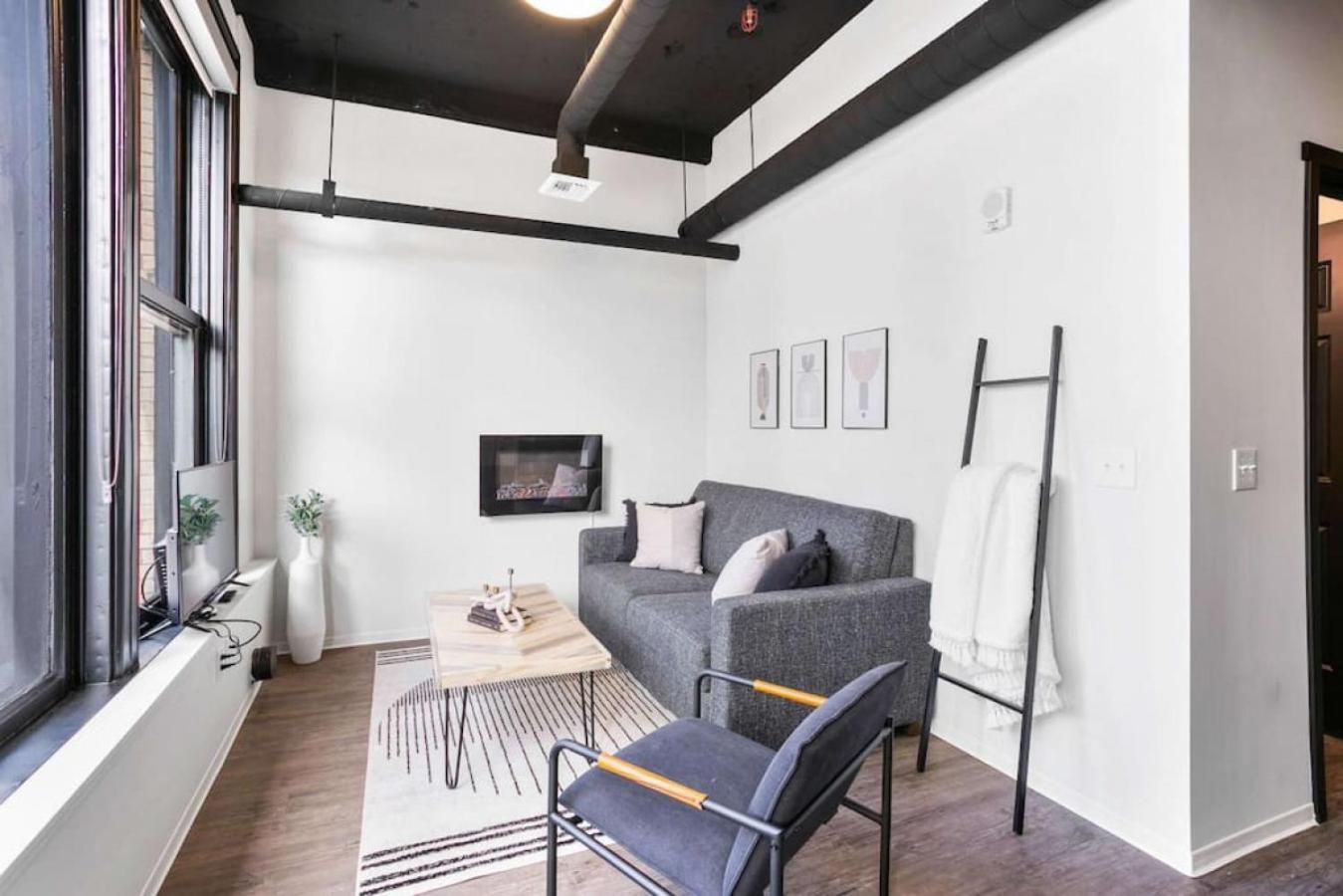 Convenient Downtown Loft Wifi And Elevator