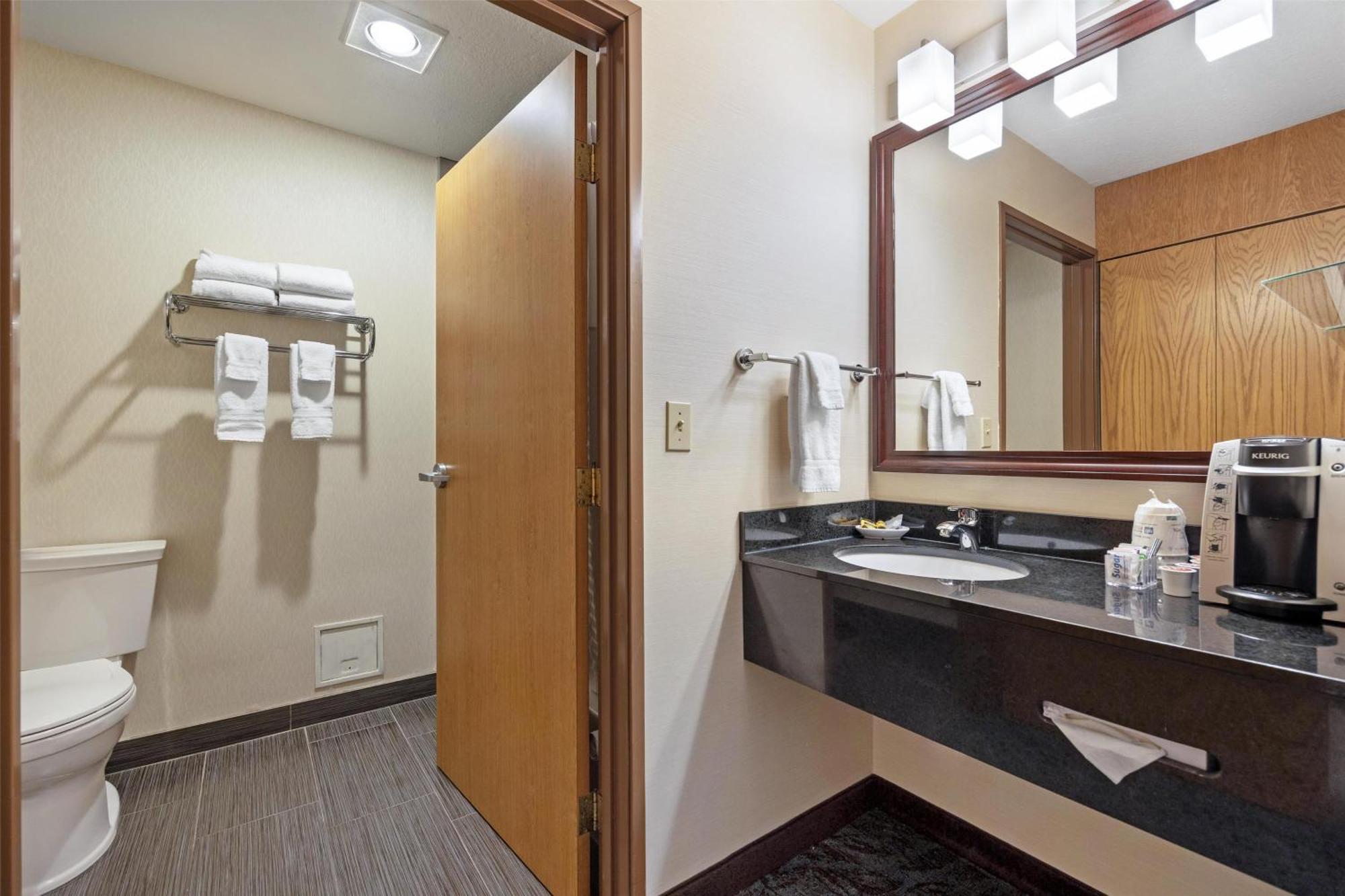 Western Center Hotel 3*